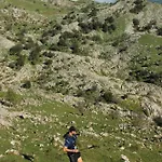 Casa Estilo Rural Con Jardin Entre Playa Y Montana كارافيا
